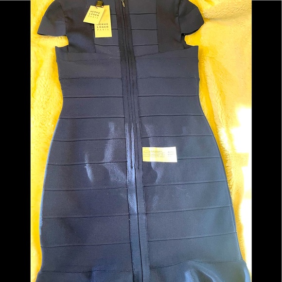 Herve Leger Bodycon dress - Picture 6 of 6